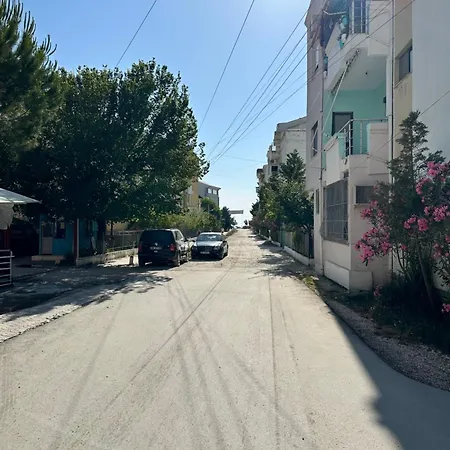 Roses Place * Golem (Tirana)